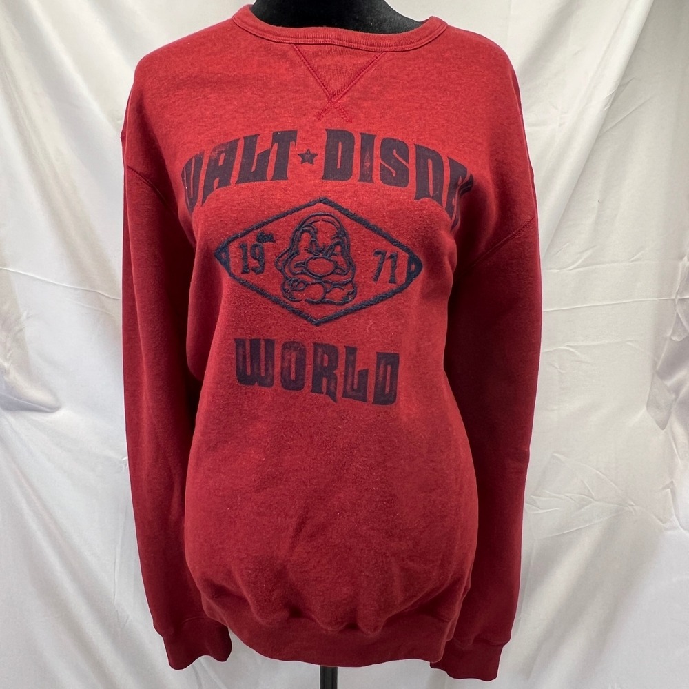 Walt Disney World Mickey Mouse Sweatshirt Red Crewneck Mens L Authentic Parks